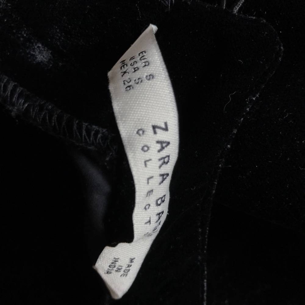 Zara Velvet Dress - Picture 4 of 4